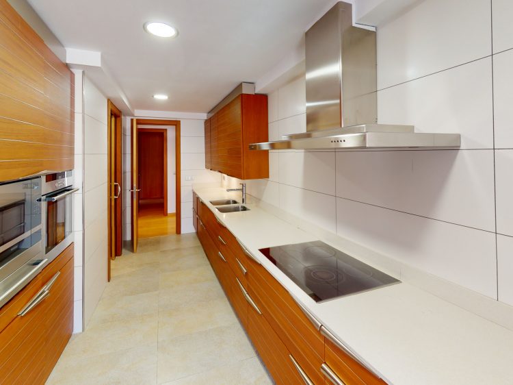 Mirador-dels-Vilars-Atic-Kitchen.jpg